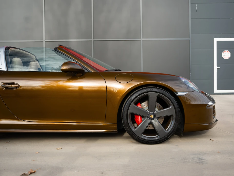 2015 Porsche 991 Carrera - Image 13 of 31