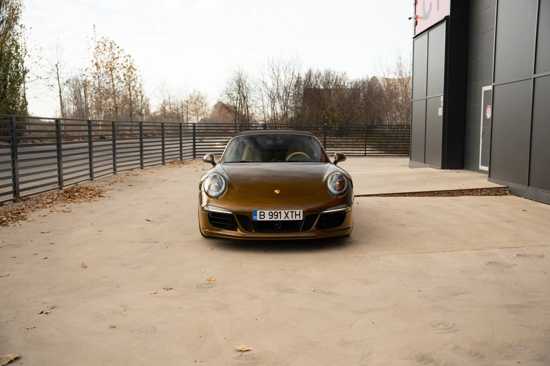 2015 Porsche 991 Carrera - Image 2 of 31