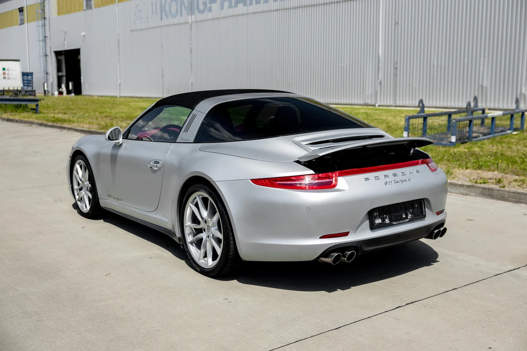 2015 Porsche 991 Targa 4 & 4S - Image 21 of 31