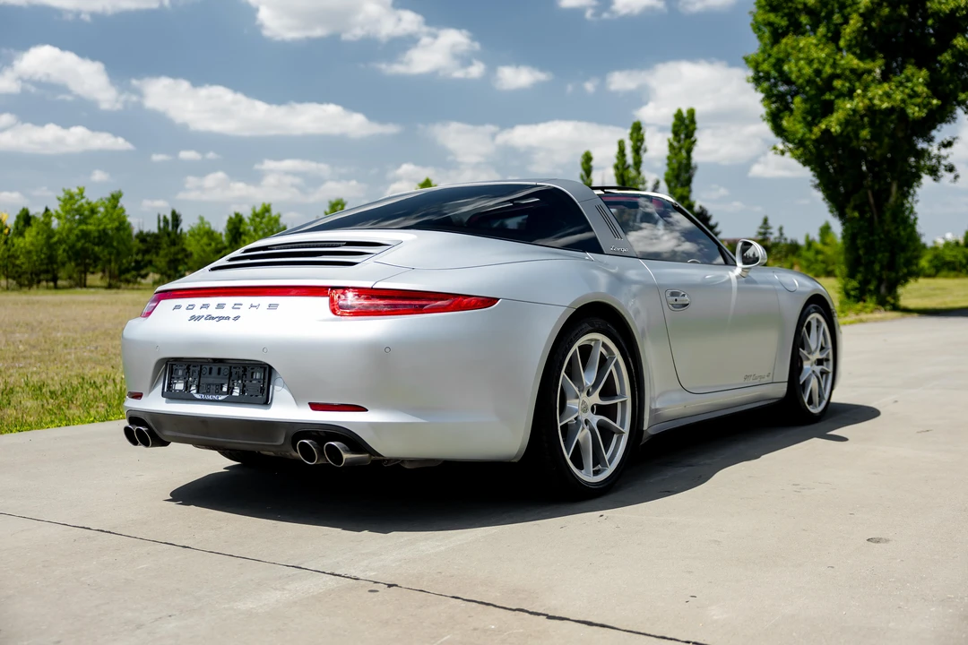 2015 Porsche 991 Targa 4 & 4S - Image 22 of 31