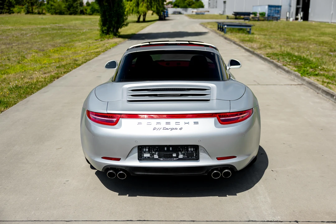 2015 Porsche 991 Targa 4 & 4S - Image 23 of 31