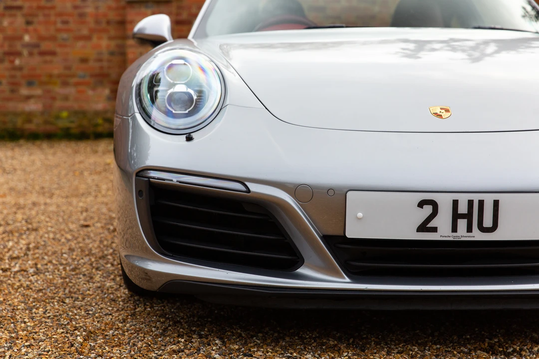 2015 Porsche 991 Carrera S - Image 25 of 31