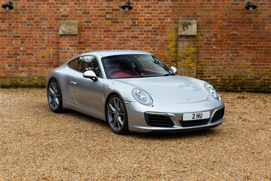 2015 Porsche 991 Carrera S - Image 17 of 31