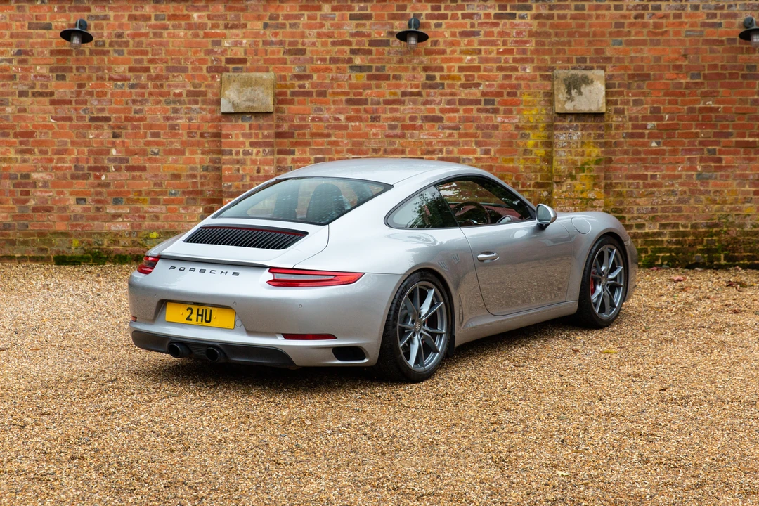 2015 Porsche 991 Carrera S - Image 7 of 31