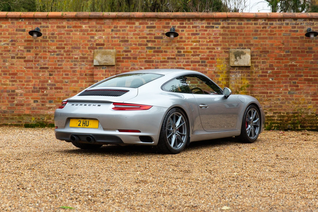 2015 Porsche 991 Carrera S - Image 15 of 31