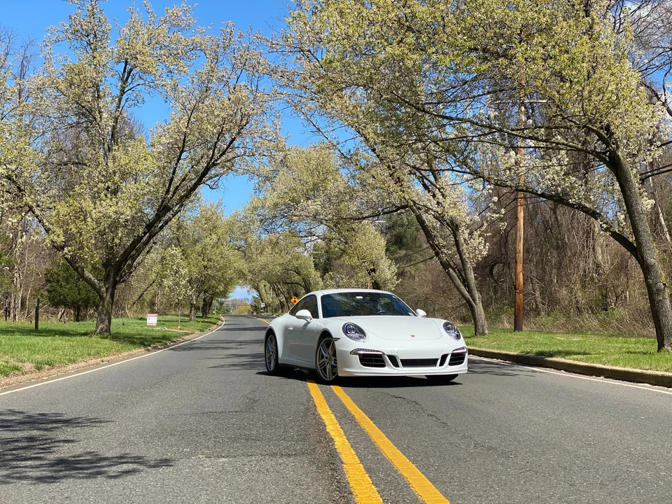 2015 Porsche 991 Carrera 4S - Image 2 of 30