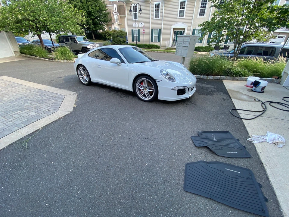 2015 Porsche 991 Carrera 4S - Image 5 of 30
