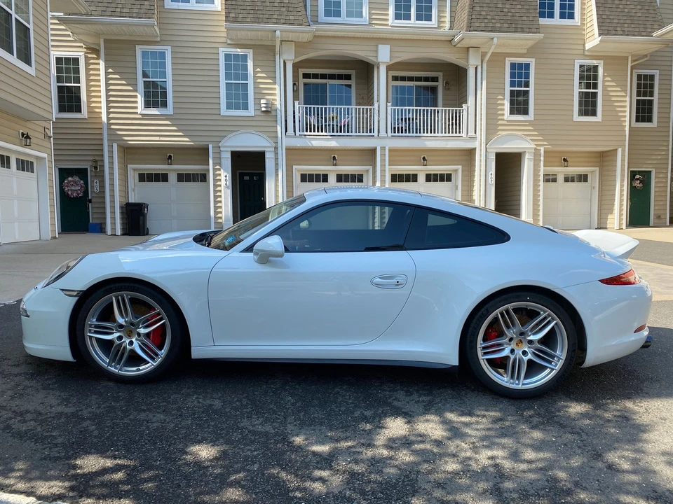 2015 Porsche 991 Carrera 4S - Image 14 of 30