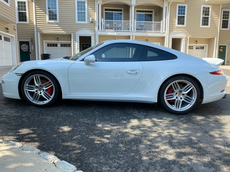 2015 Porsche 991 Carrera 4S - Image 16 of 30