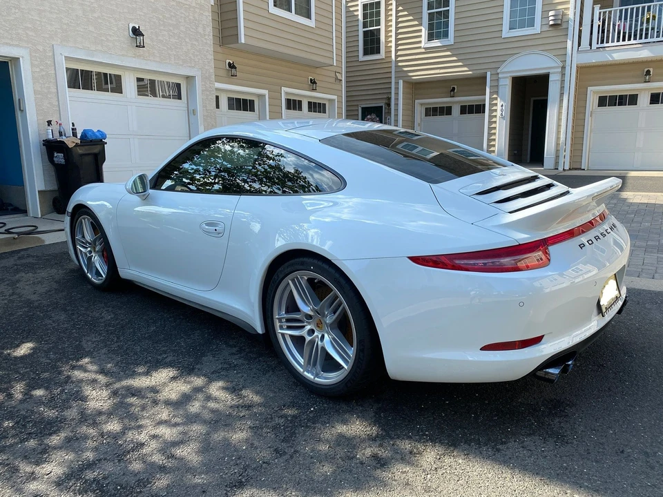 2015 Porsche 991 Carrera 4S - Image 17 of 30