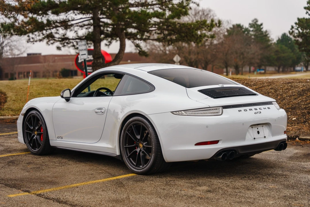 2015 Porsche 991 Carrera GTS - Image 10 of 12