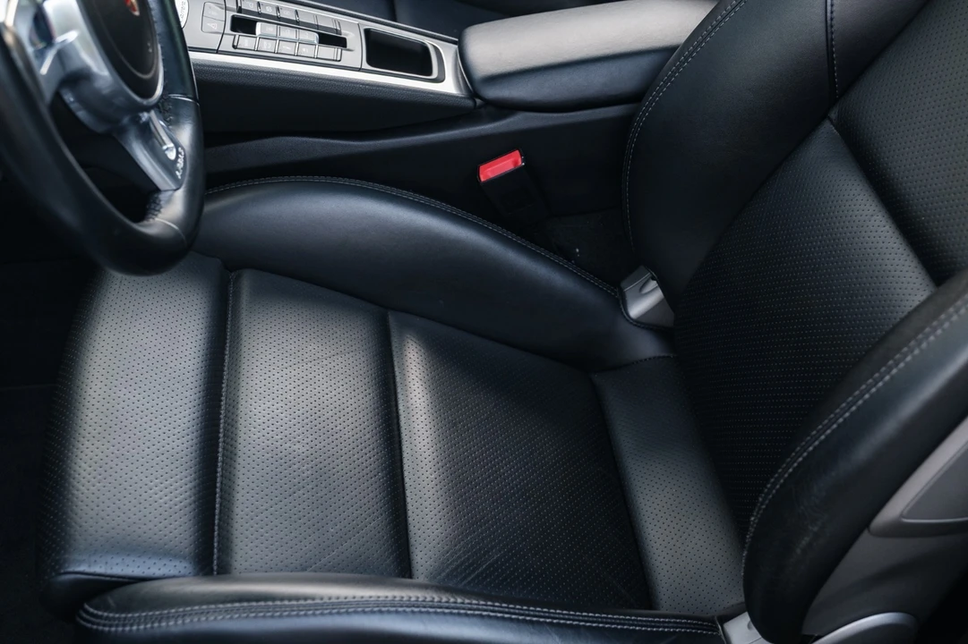 2015 Porsche 991 Carrera S - Image 24 of 31