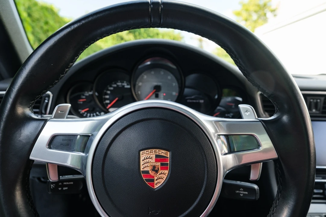 2015 Porsche 991 Carrera S - Image 28 of 31