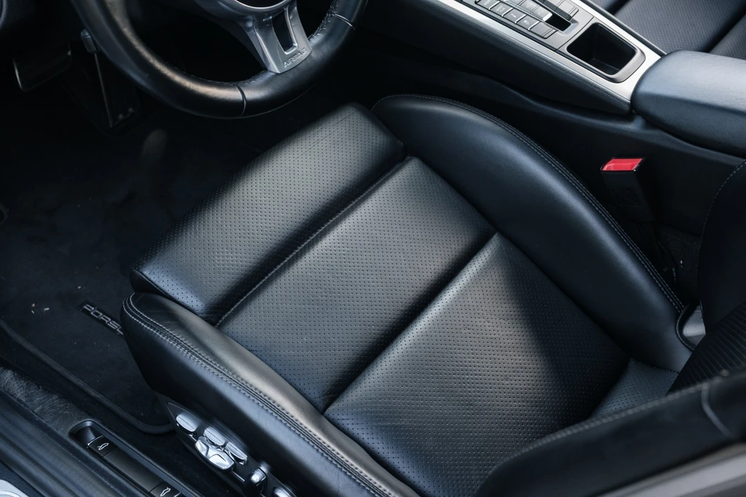 2015 Porsche 991 Carrera S - Image 25 of 31