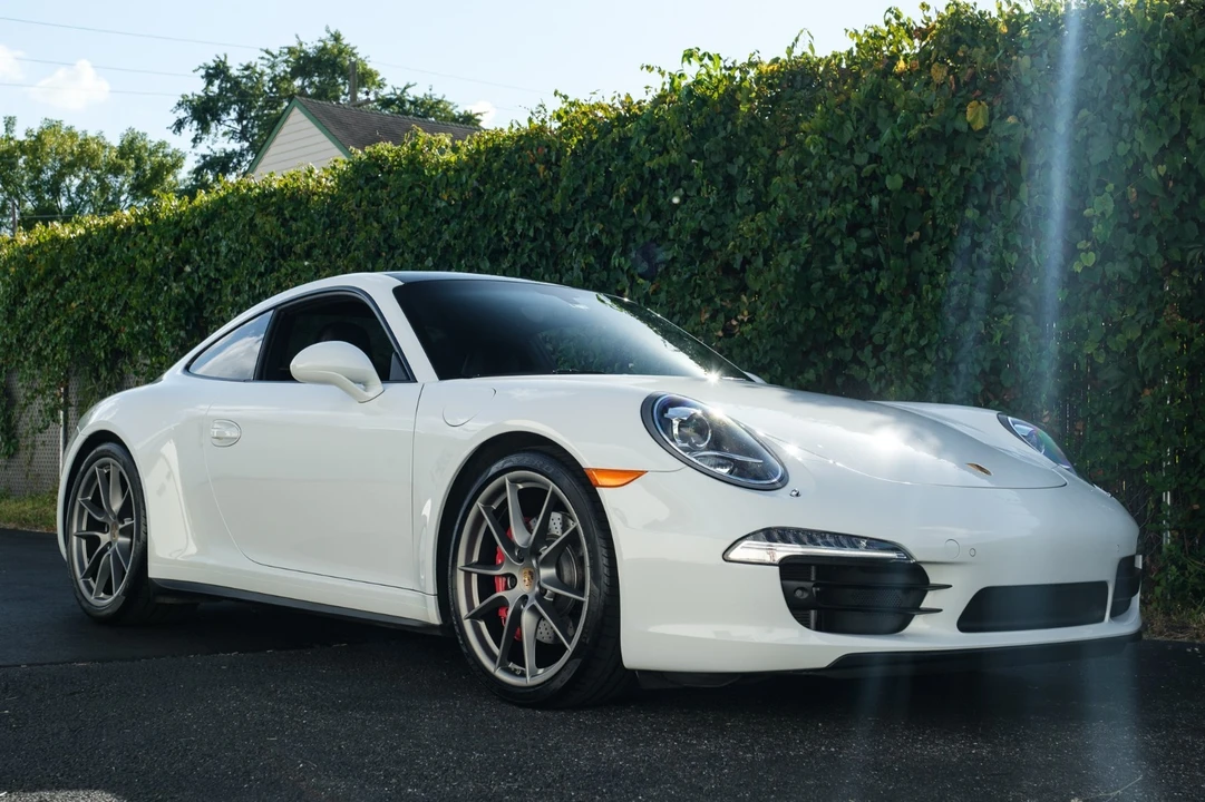 2015 Porsche 991 Carrera S - Image 9 of 31