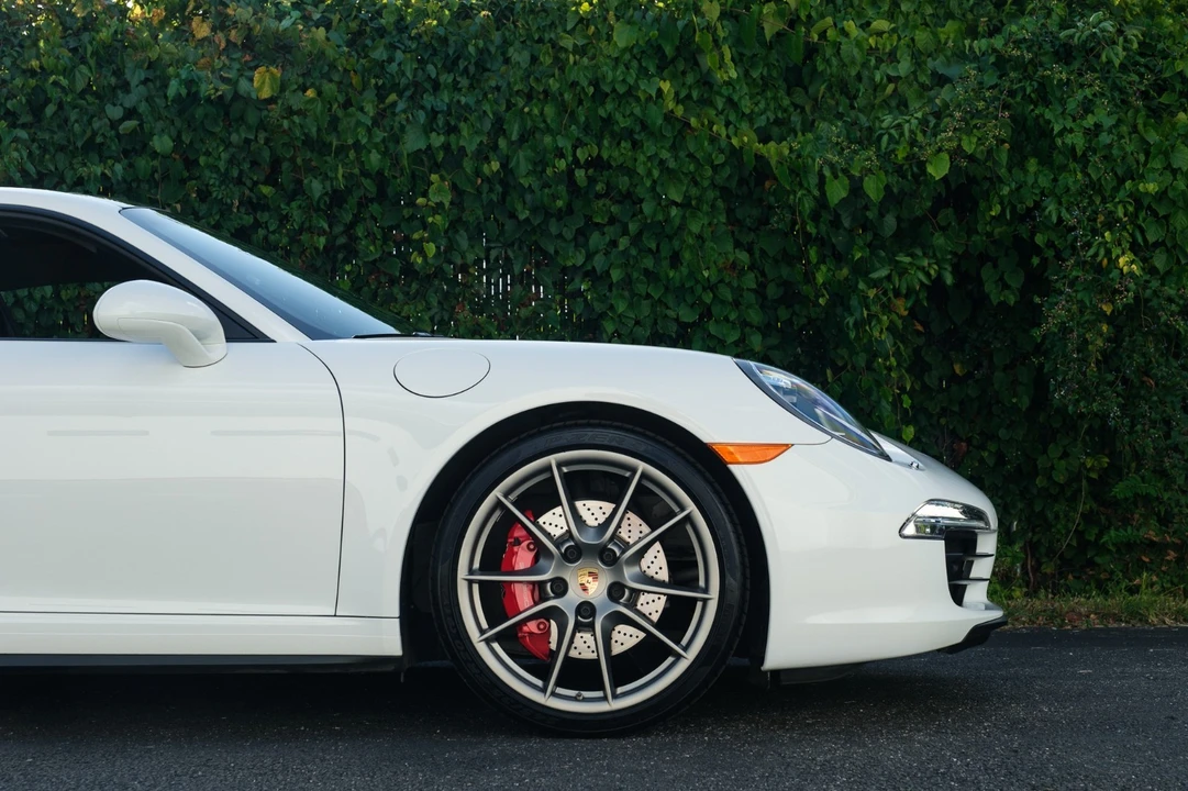 2015 Porsche 991 Carrera S - Image 8 of 31