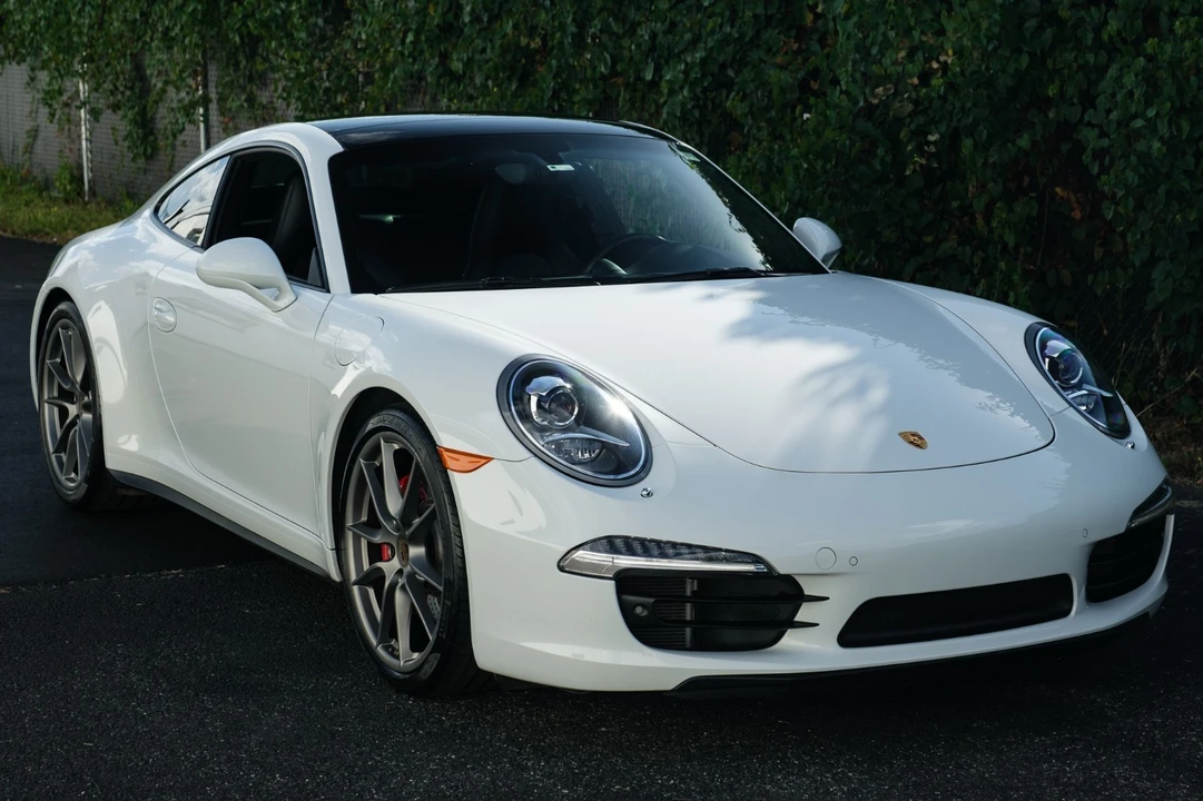 2015 Porsche 991 Carrera S - Image 10 of 31