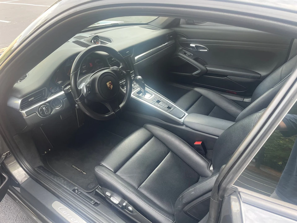 2015 Porsche 991 Carrera - Image 2 of 2