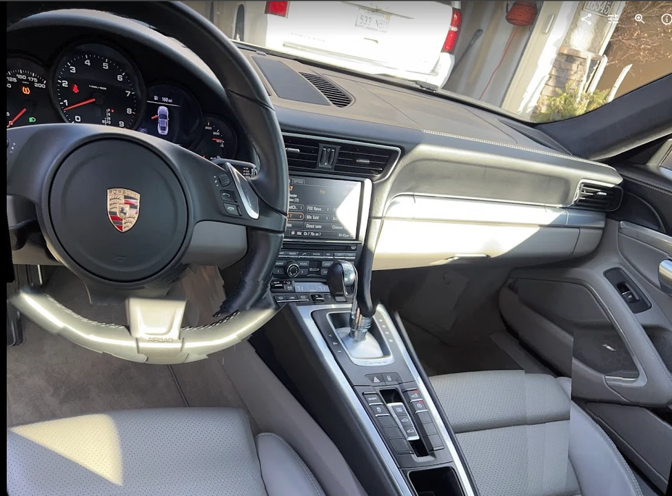 2015 Porsche 991 Carrera - Image 24 of 31