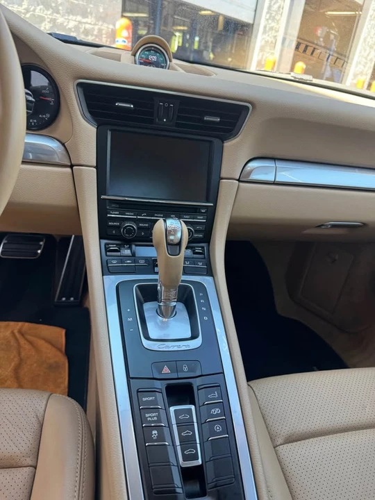 2015 Porsche 991 Carrera - Image 10 of 14
