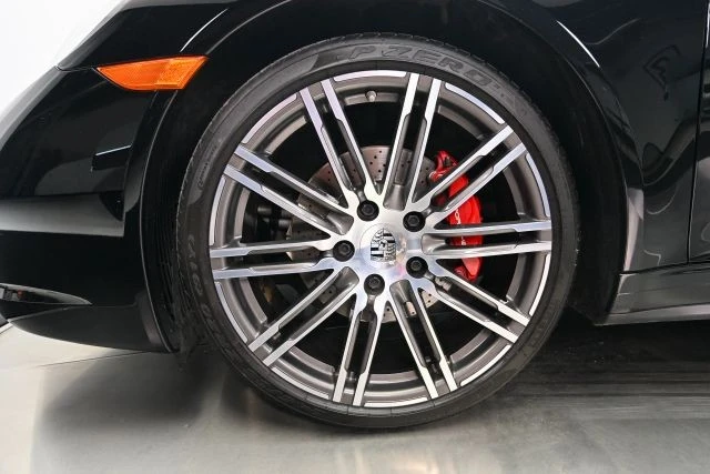 2015 Porsche 991 Carrera 4 - Image 4 of 31