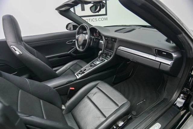 2015 Porsche 991 Carrera 4 - Image 18 of 31