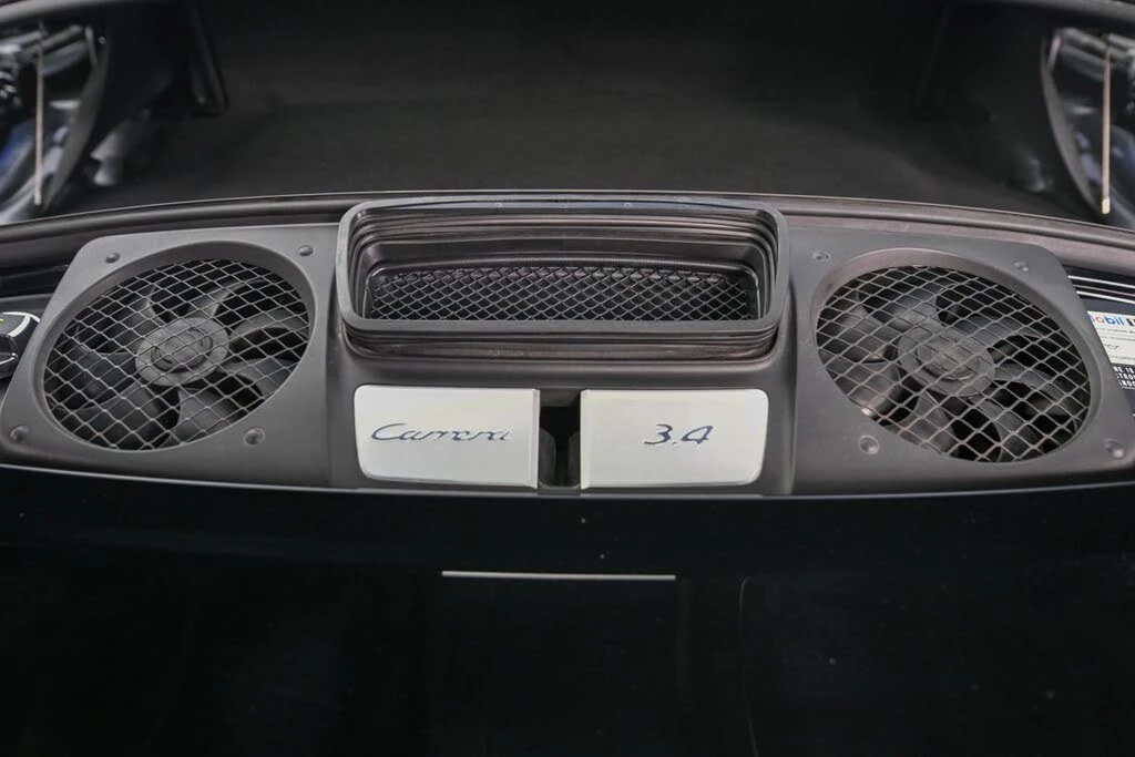 2015 Porsche 991 Carrera 4 - Image 28 of 31