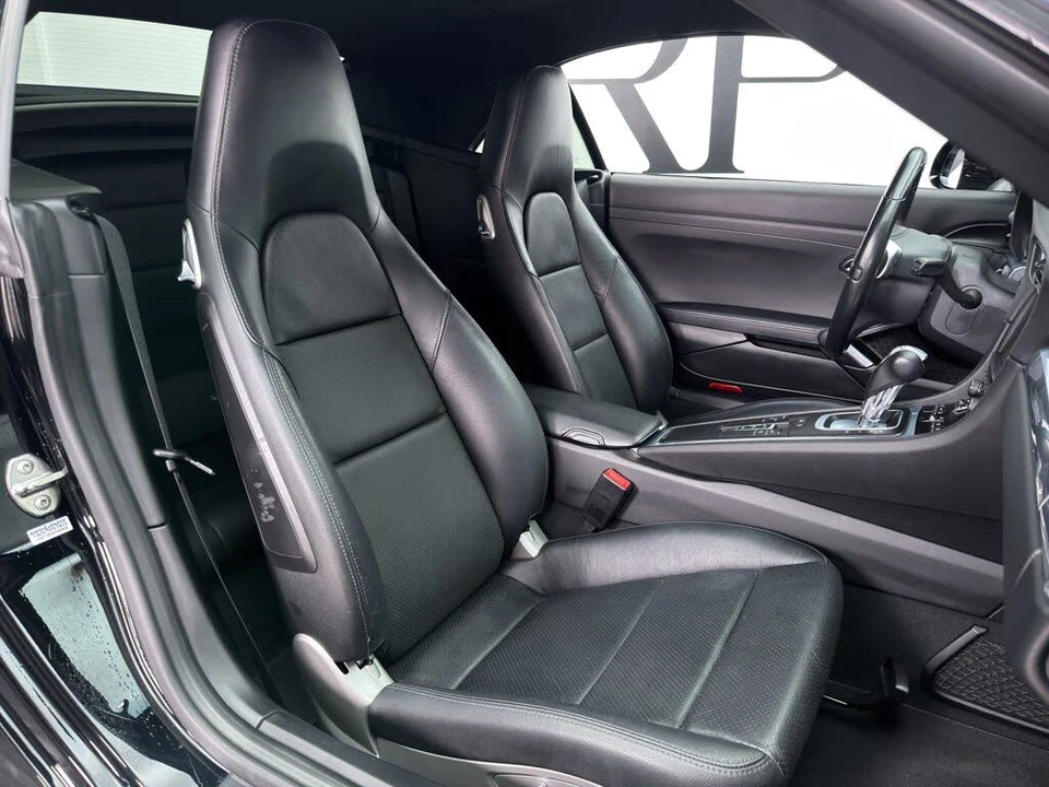 2015 Porsche 991 Carrera 4 - Image 25 of 31