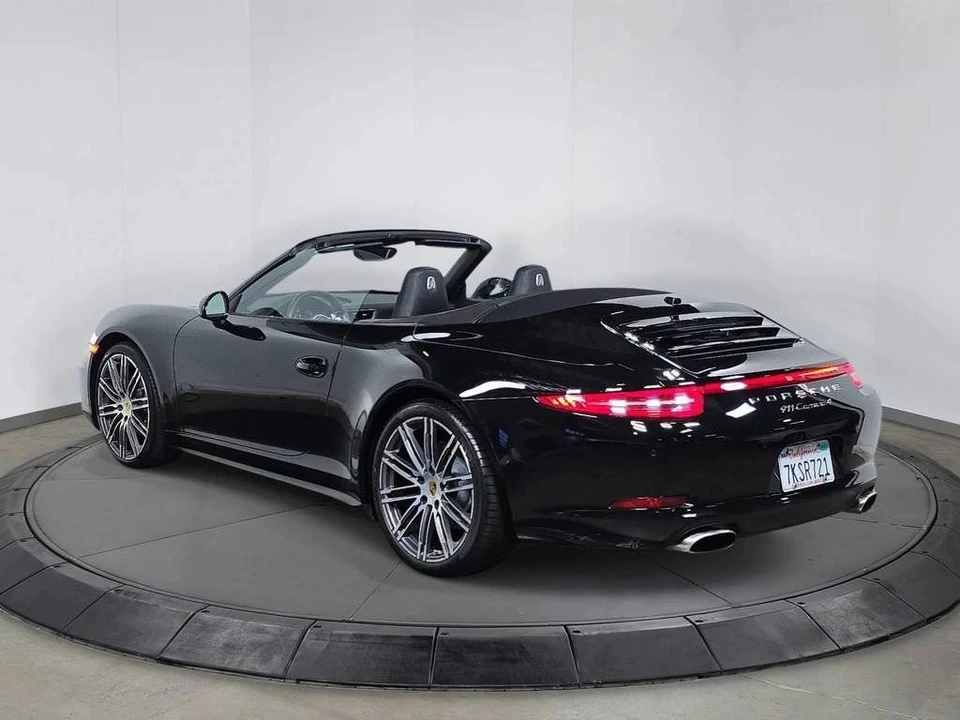 2015 Porsche 991 Carrera 4 - Image 3 of 5