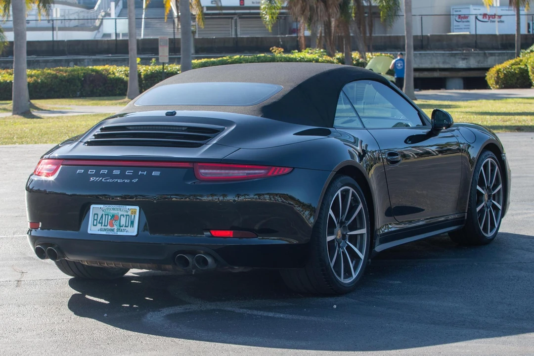 2015 Porsche 991 Carrera 4 - Image 4 of 31