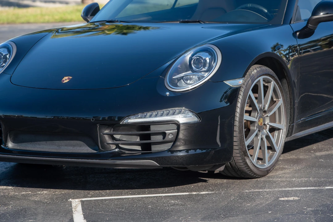 2015 Porsche 991 Carrera 4 - Image 21 of 31
