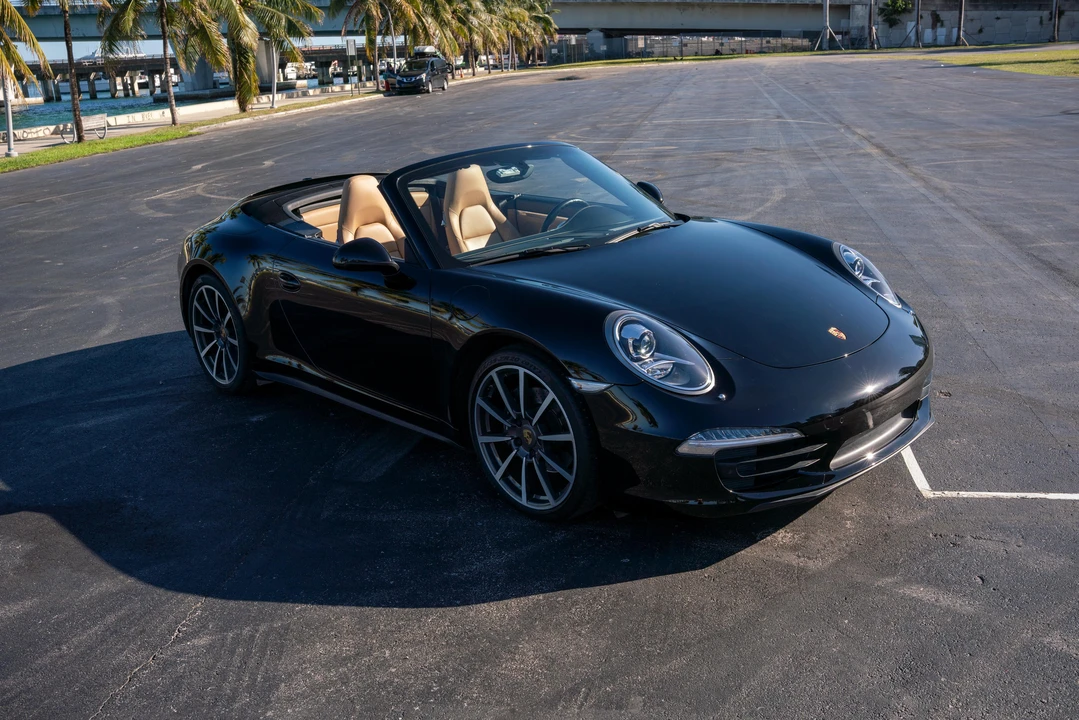 2015 Porsche 991 Carrera 4 - Image 9 of 31