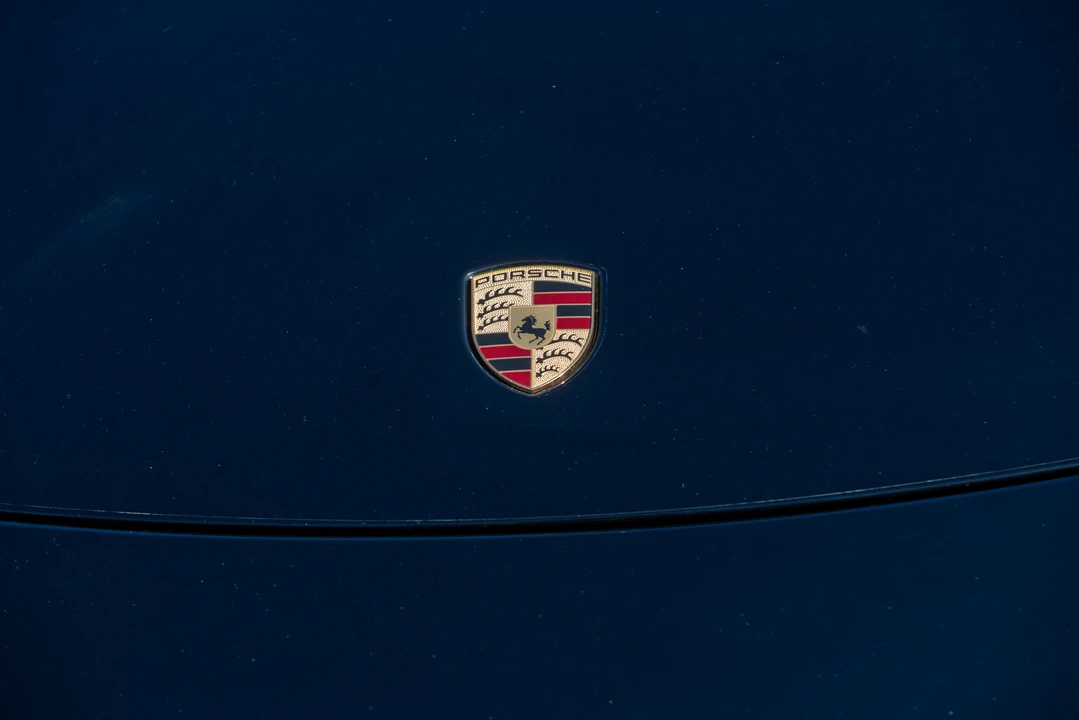 2015 Porsche 991 Carrera 4 - Image 19 of 31