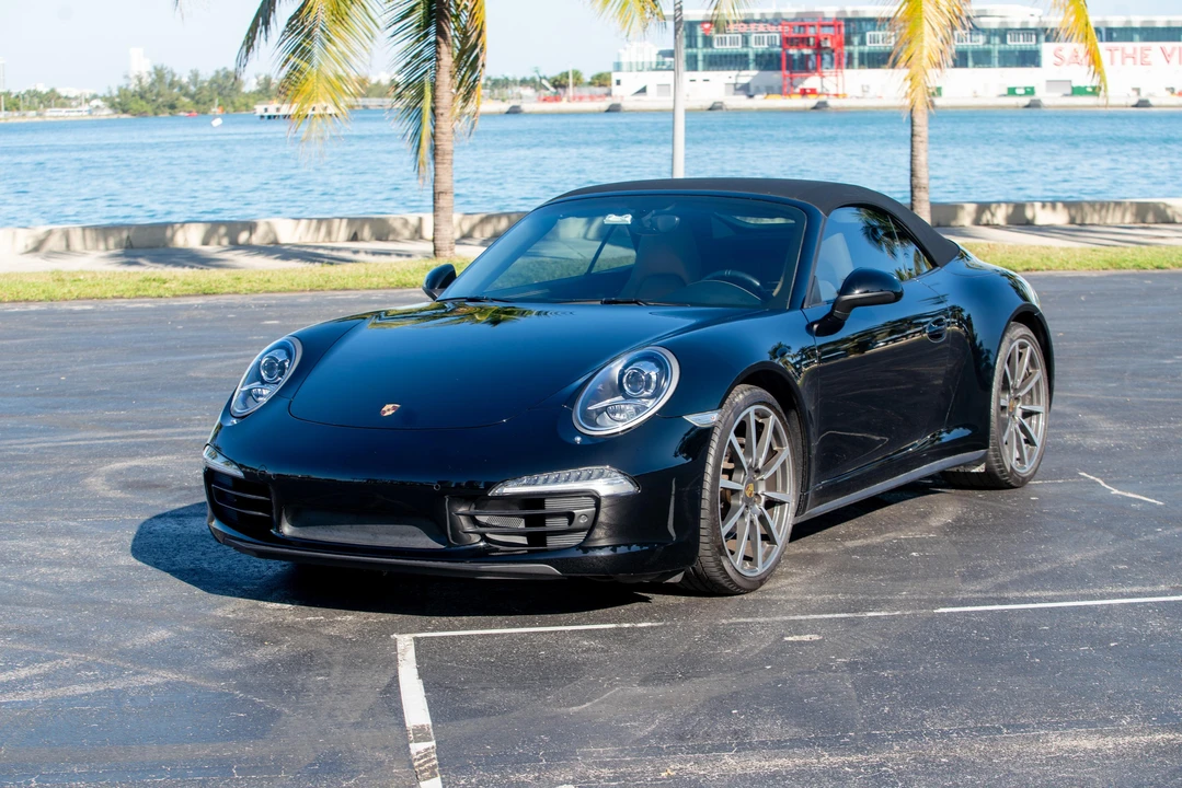 2015 Porsche 991 Carrera 4 - Image 12 of 31