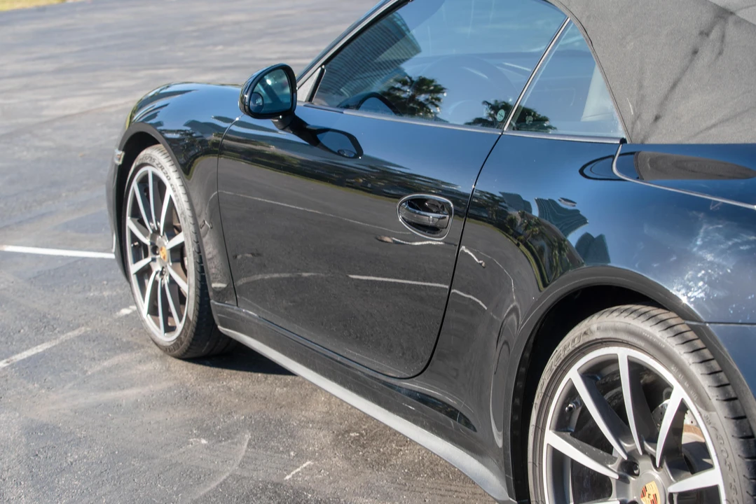 2015 Porsche 991 Carrera 4 - Image 26 of 31
