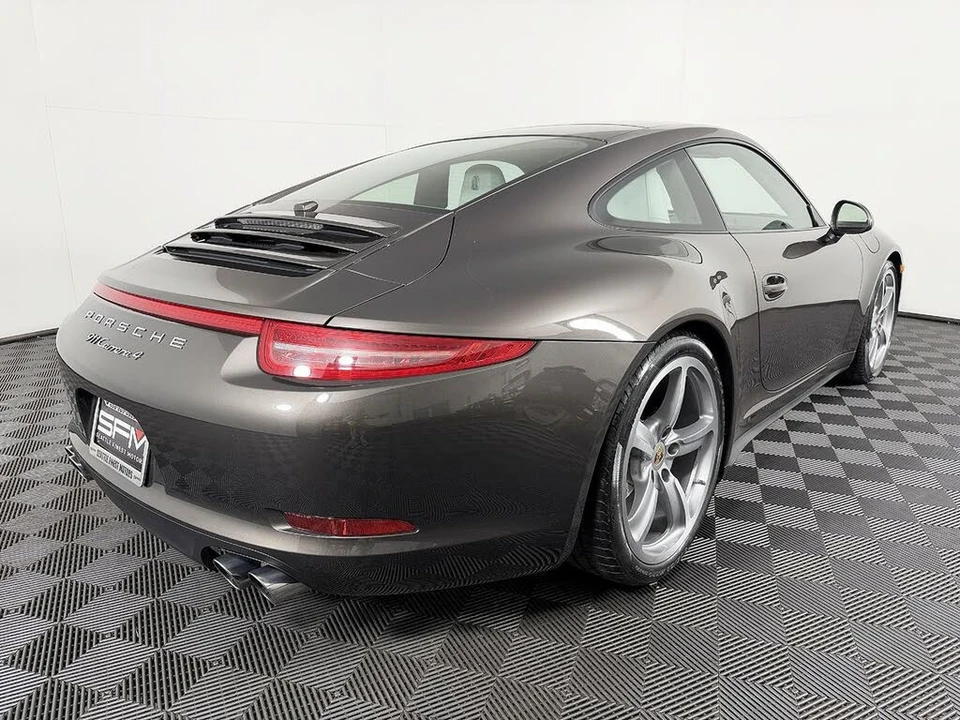 2015 Porsche 991 Carrera 4 - Image 9 of 31