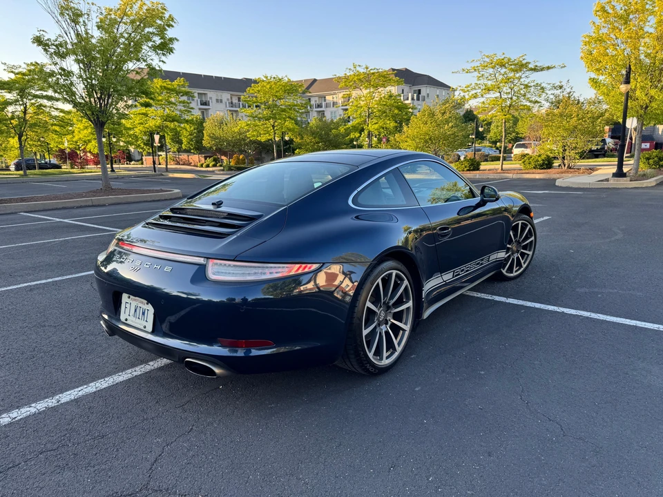2015 Porsche 991 Carrera 4 - Image 9 of 31