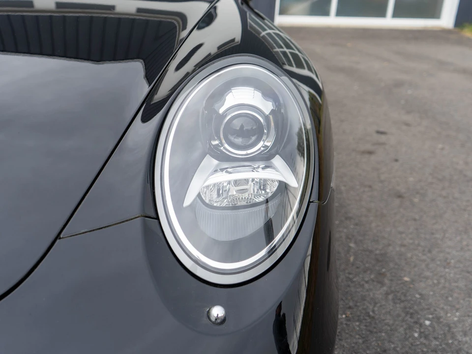 2015 Porsche 991 Carrera 4 - Image 24 of 31
