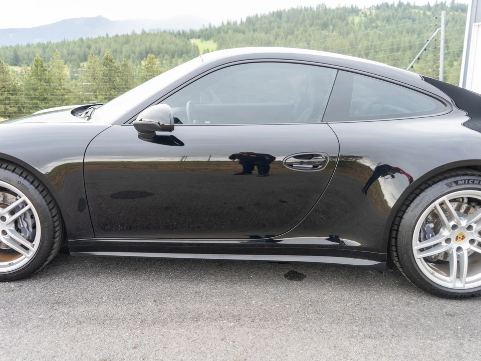 2015 Porsche 991 Carrera 4 - Image 18 of 31
