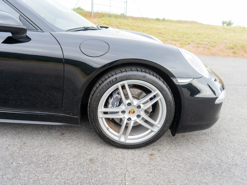 2015 Porsche 991 Carrera 4 - Image 20 of 31