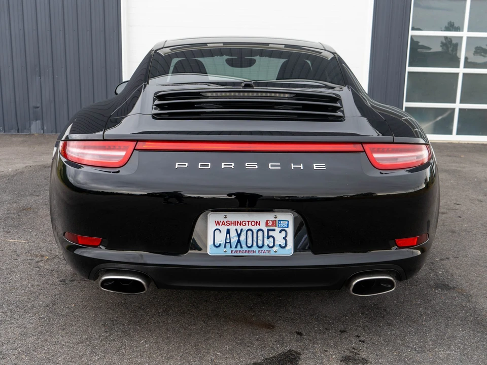 2015 Porsche 991 Carrera 4 - Image 8 of 31