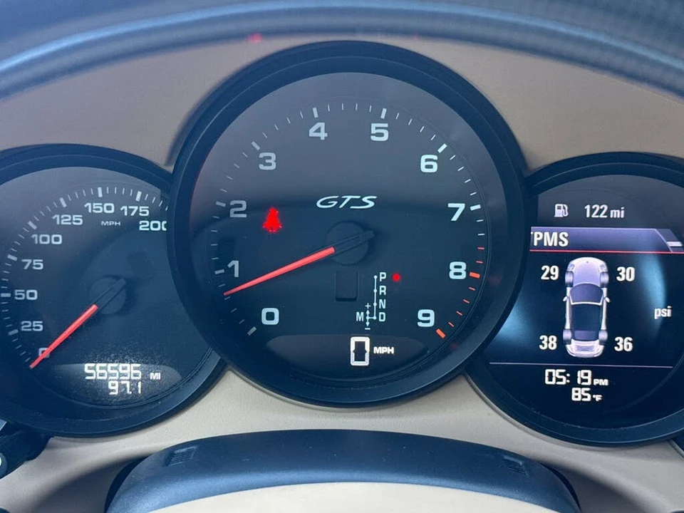 2015 Porsche 991 Carrera GTS - Image 23 of 27