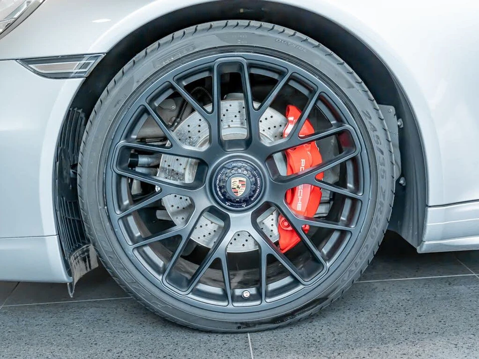 2015 Porsche 991 Carrera GTS - Image 11 of 31