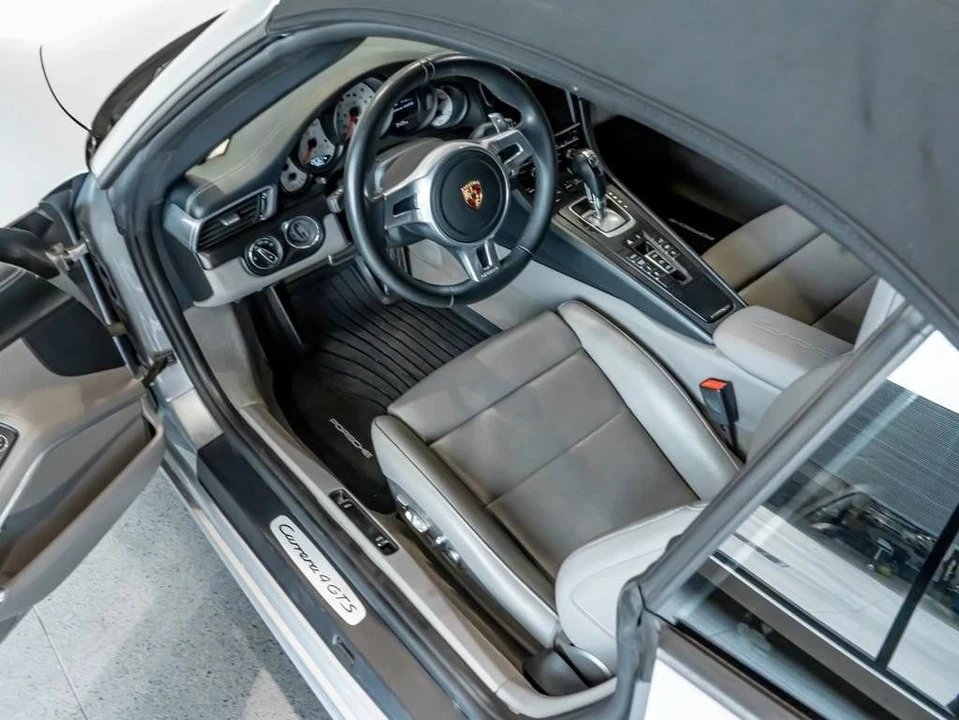 2015 Porsche 991 Carrera GTS - Image 5 of 5
