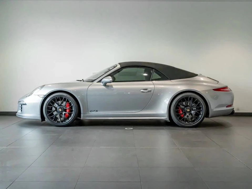 2015 Porsche 991 Carrera GTS - Image 2 of 5
