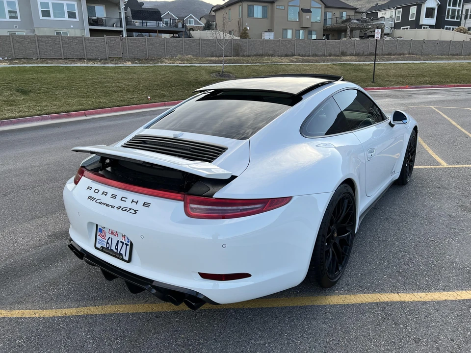 2015 Porsche 991 Carrera GTS - Image 26 of 31