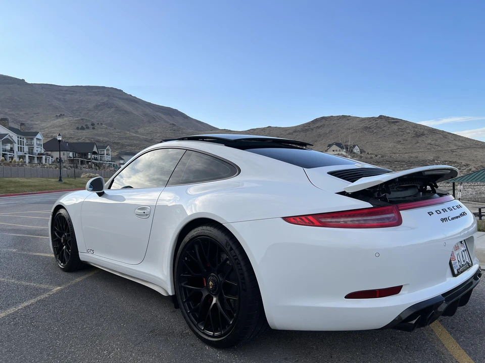 2015 Porsche 991 Carrera GTS - Image 20 of 31