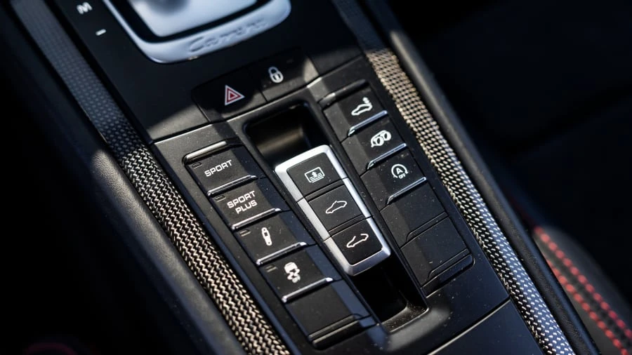 2015 Porsche 991 Carrera GTS - Image 19 of 31