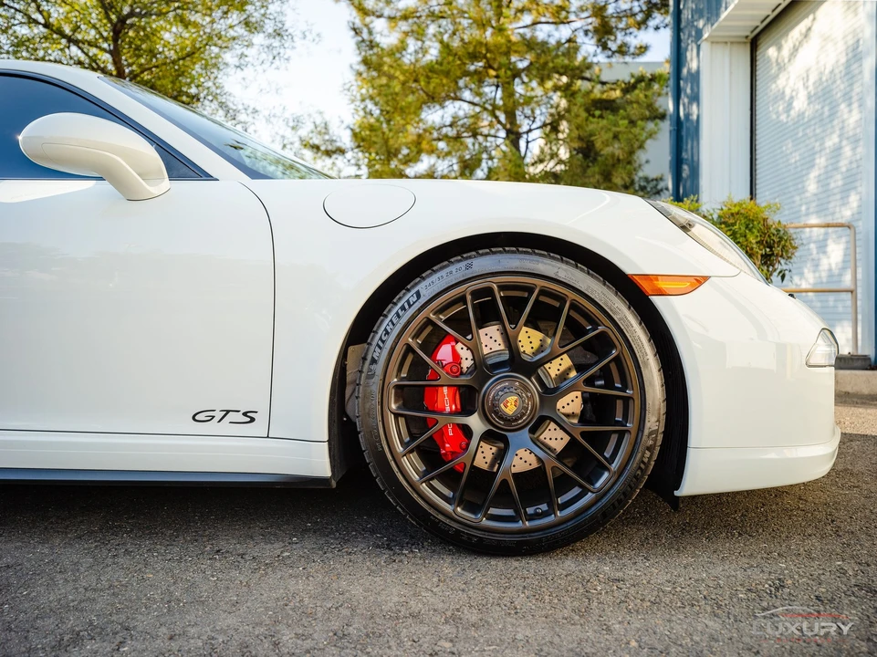 2015 Porsche 991 Carrera GTS - Image 10 of 25