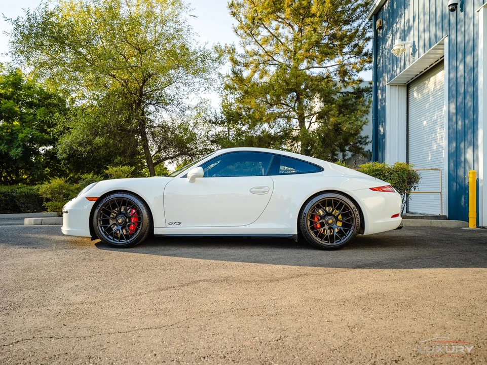 2015 Porsche 991 Carrera GTS - Image 15 of 25
